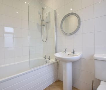 Burghley Road, Gateshead, NE10 - Photo 5