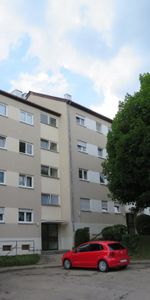 3,5 Zimmerwohnung mit Balkon, Tageslichtbad & Gäste-WC inklusive - Photo 3