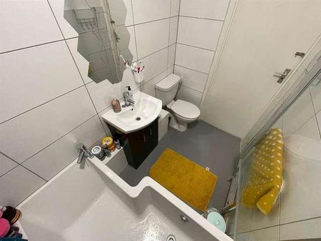 Amble Grove, Sandyford, NE2 - Photo 3