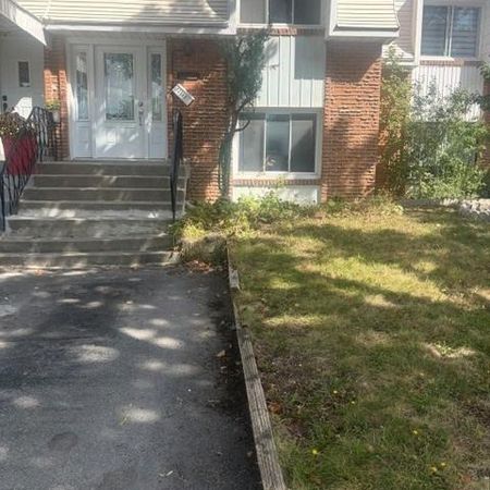 Belle maison de ville à louer dès maintenant 1995$ RDP - Rivière-des-Prairies Montréal - Photo 3