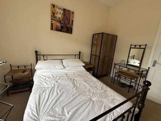 Camden Court, Brecon, LD3 - Photo 1