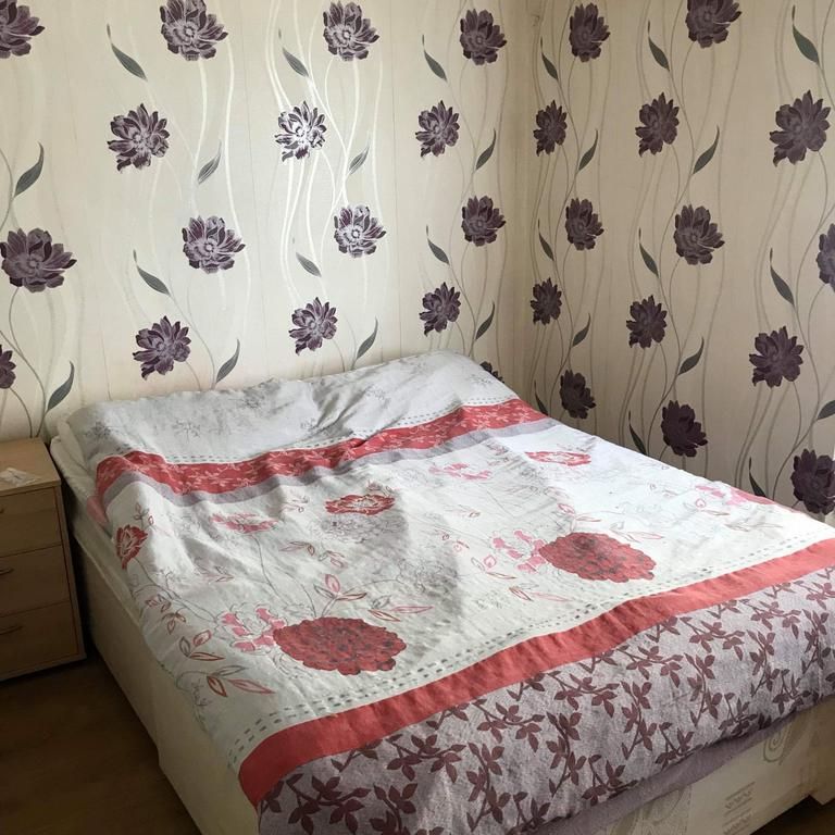 4 bedroom terraced house to rent - Photo 1