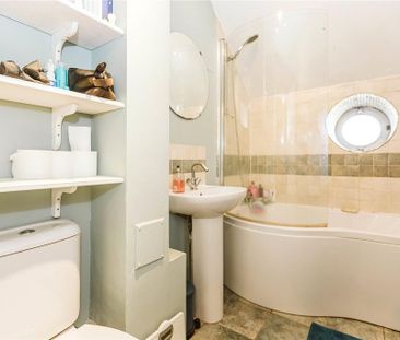 2 bedroom maisonette to rent - Photo 3