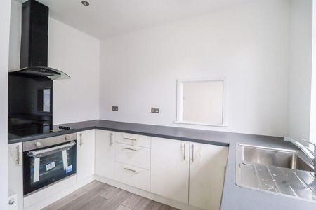 2 bedroom semi-detached bungalow to rent - Photo 4