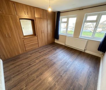 3 bedroom house to rent - Photo 2