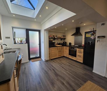 2 bedroom terraced house to rent - Photo 6