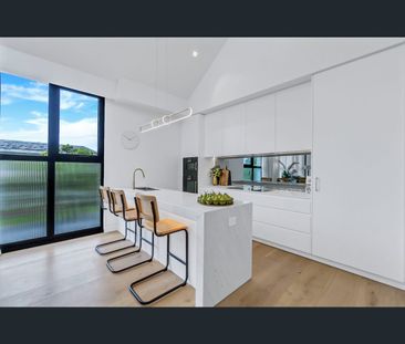 13/335 New Street, Brighton, Vic 3186 - Photo 3