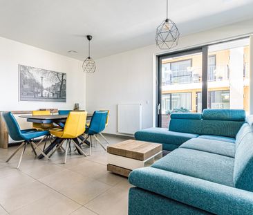 Gelijkvloers appartement met terras, staanplaats en kelderberging - Photo 2