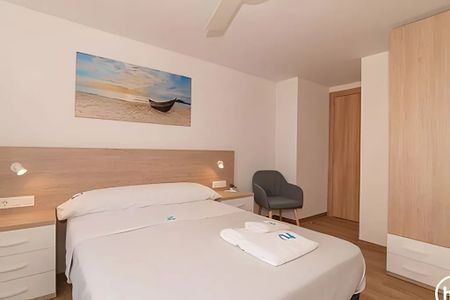Avenida Tirso de Molina, Valencia, Valencian Community 46009 - Photo 5