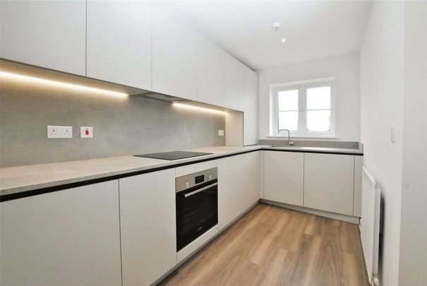 3 bedroom detached house to rent - Photo 1