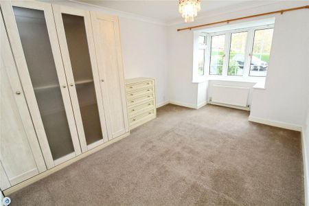 2 bedroom bungalow to rent - Photo 2