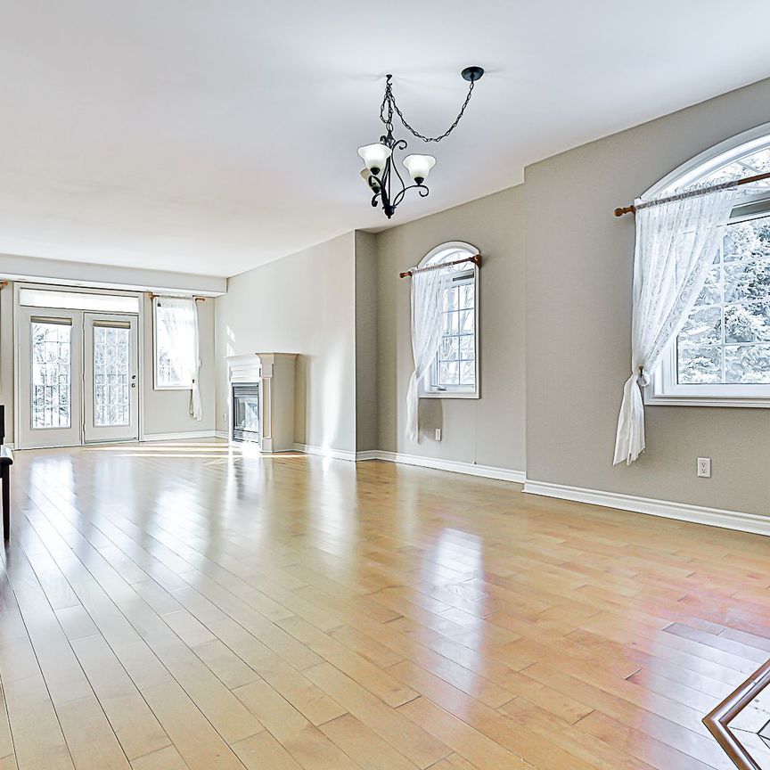 For Lease - 520 Silken Laumann Drive Unit# 2, Newmarket, Ontario - Photo 1