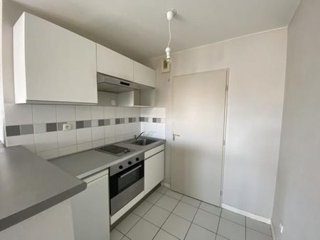 Appartement à louer - 2 pièces - 48 m² - Photo 2