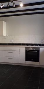 2 bedroom cottage to rent - Photo 3