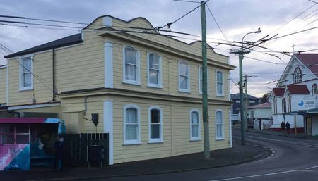 Berhampore one bedroom flat - Photo 4