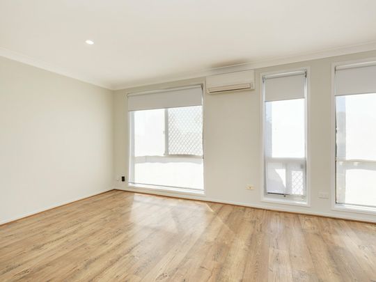 Lovely 2 bedroom unit in South Tamworth - Photo 1