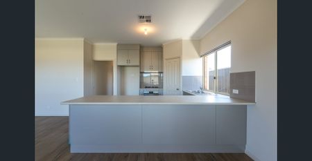 Beautiful Family Home for Rent! - Photo 5