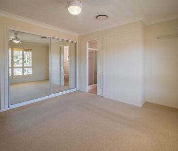 Immaculate three-bedroom family home in Lighthouse - Photo 3