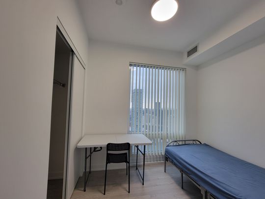 For Lease - 88 Queen Street Unit# 5609, Toronto, Ontario - Photo 1