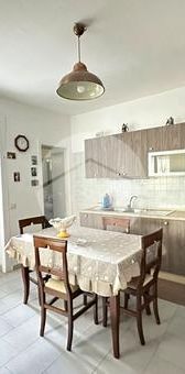 Trilocale in affitto - Photo 2