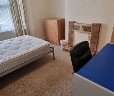 4 bedroom house to rent Upper Lewes Road, Brighton, BN2 - Photo 4