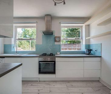 St Michael's Court, Warstone Parade East, Jewellery Quarter, B18 - Photo 3