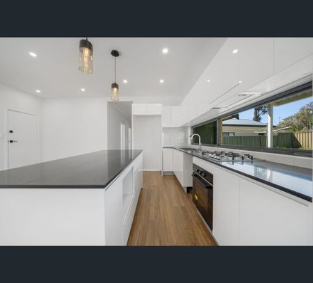 3 Lynwood Avenue, Doonside, NSW 2767 - Photo 5