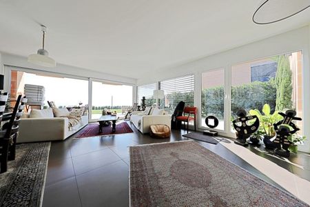 Belle villa jumelle de 5.5 pièces avec vue imprenable sur le lac Léman et le Mont-Blanc - Foto 3