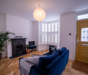 2 bedroom terraced house to rent - Photo 2