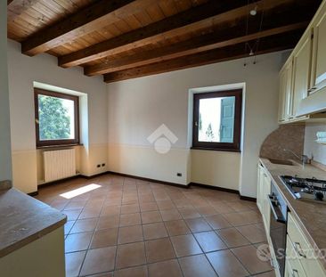 3 LOCALI A CAPRINO VERONESE - Photo 4