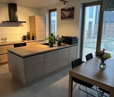 Modern gelijkvloers BEN- appartement met 2 slaapkamers, voor+achter... - Foto 2