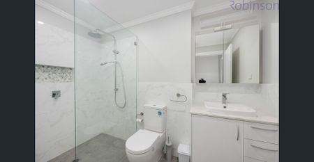 Three bedroom apartment located just one block from Newcastle beach - Photo 5
