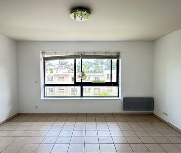 Location Appartement 2 pièces 42m² - Photo 6