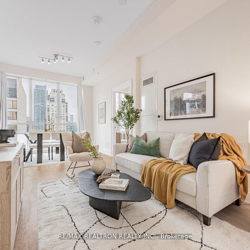 For Lease - 88 Cumberland Street Unit# 1801, Toronto, Ontario - Photo 1