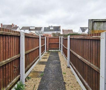 2 bedroom semi-detached house to rent - Photo 5