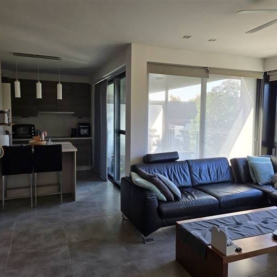 Appartement te huur - Photo 1