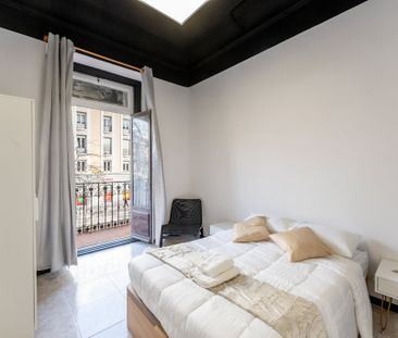 Calle de Sagasta, Madrid, Community of Madrid 28004 - Photo 2