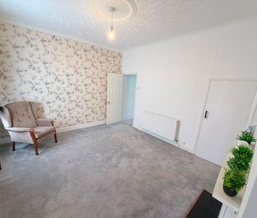 To Let: Thornaby Road, Thornaby, Stockton on Tees, TS17 6HG. - Photo 1