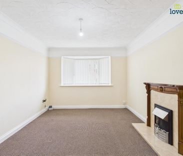 2 bedroom detached bungalow to rent - Photo 4