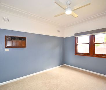 Neat & Clean Family Home - Photo 6