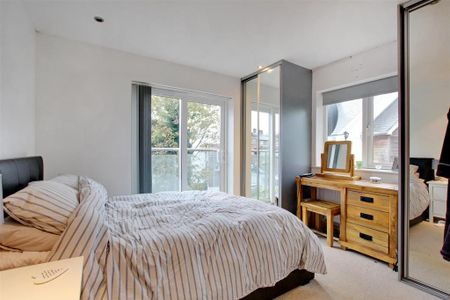 2 bedroom apartment to rent - Photo 2