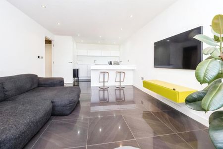 2 Bed Flat, Gabrielle House, IG2 - Photo 5