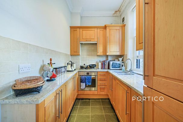 2 bedroom flat to rent - Photo 1