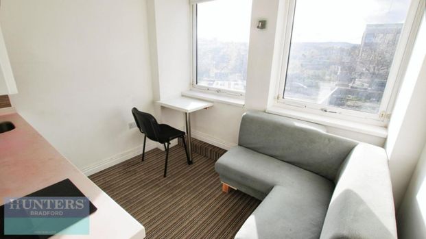 218 Sunbridge Halls, 178 Sunbridge Road Bradford, West Yorkshire, BD1 - Photo 1