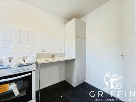 Waterville Drive, Vange, Basildon, SS16 - Photo 4