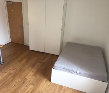 Unit 4 Lower Holyhead Road - Photo 5