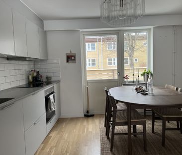 Trefaldighetsvägen, Täby - Photo 2