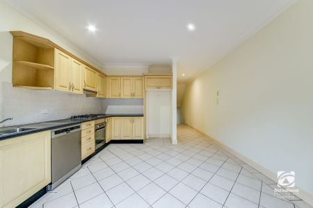 3/23 View Street, 2570, Camden Nsw - Photo 2