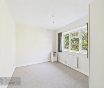 4 bedroom detached house to rent - Photo 6