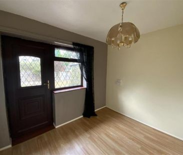 Brushes Road, Stalybridge, , SK15 3EF - Photo 3